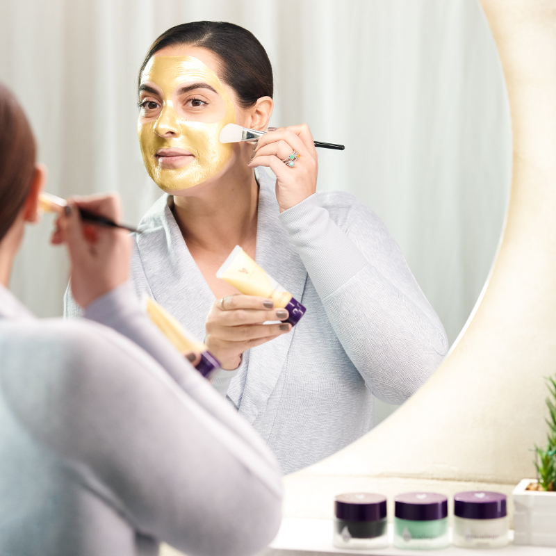 Younique Youology Brightening Maske Anwendung